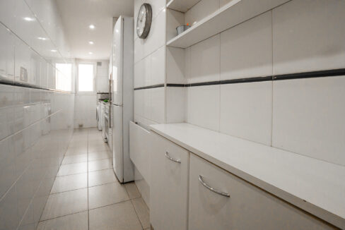 Belari-b11a